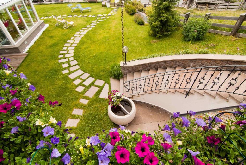 Garni Sunela B&B Selva di Val Gardena Exterior foto