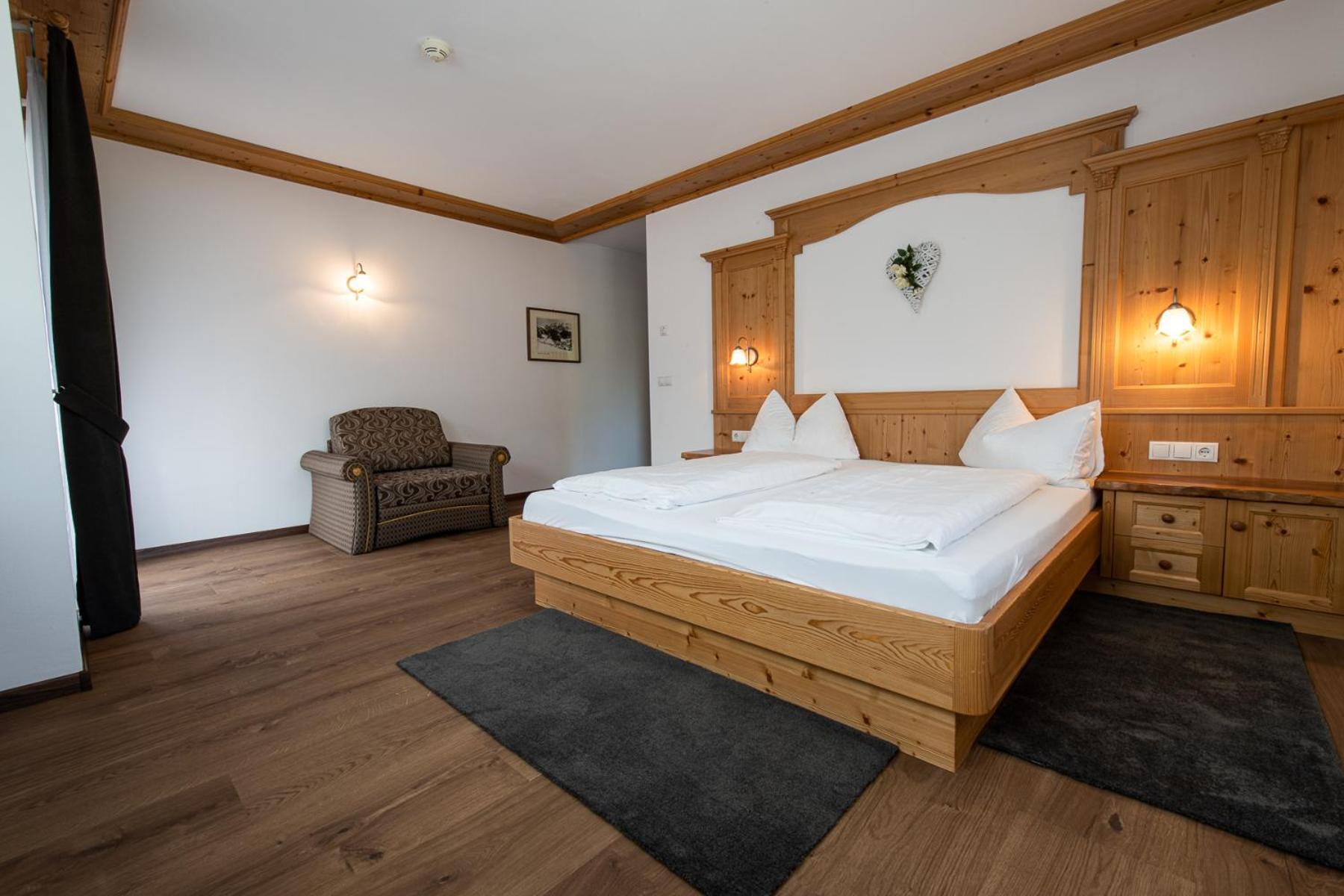 Garni Sunela B&B Selva di Val Gardena Exterior foto