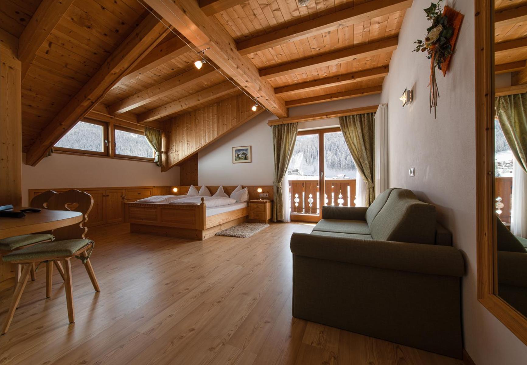 Garni Sunela B&B Selva di Val Gardena Exterior foto